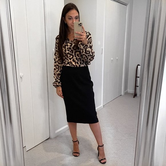 Dolce & Gabbana Skirt - Picture 2 of 10